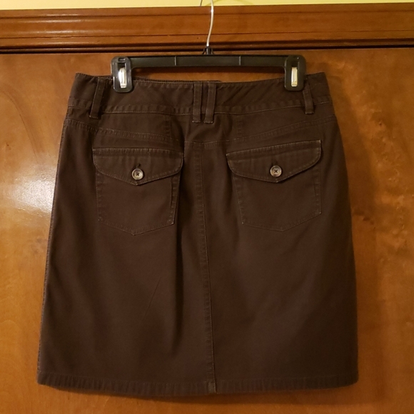 Ann Taylor Brown mini skirt - Picture 2 of 2